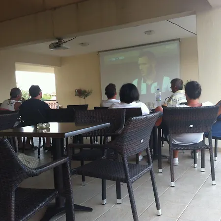 Loxandra 3* メタモルフォシ