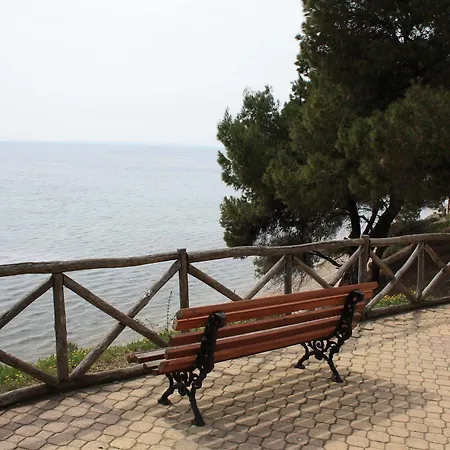 Loxandra شقة فندقية 3*