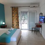 Hotel apartamentowy Loxandra 3*